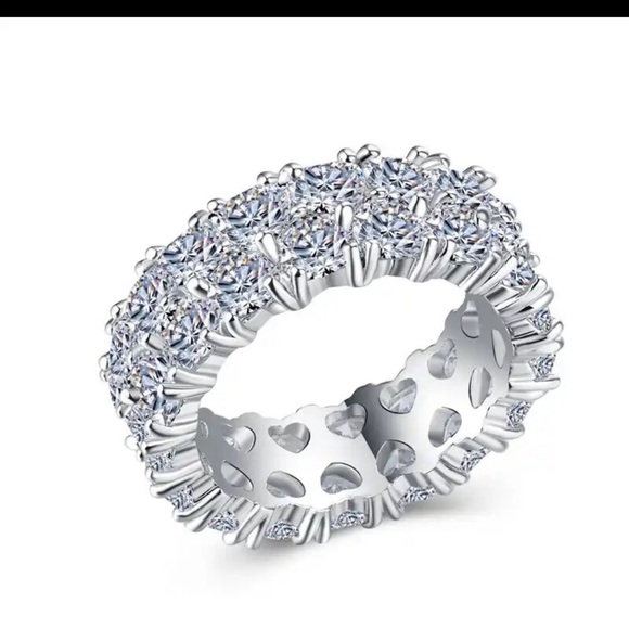 New 925 Silver Heart Eternity Band Ring for Women Wedding Anniversary - Picture 11 of 14